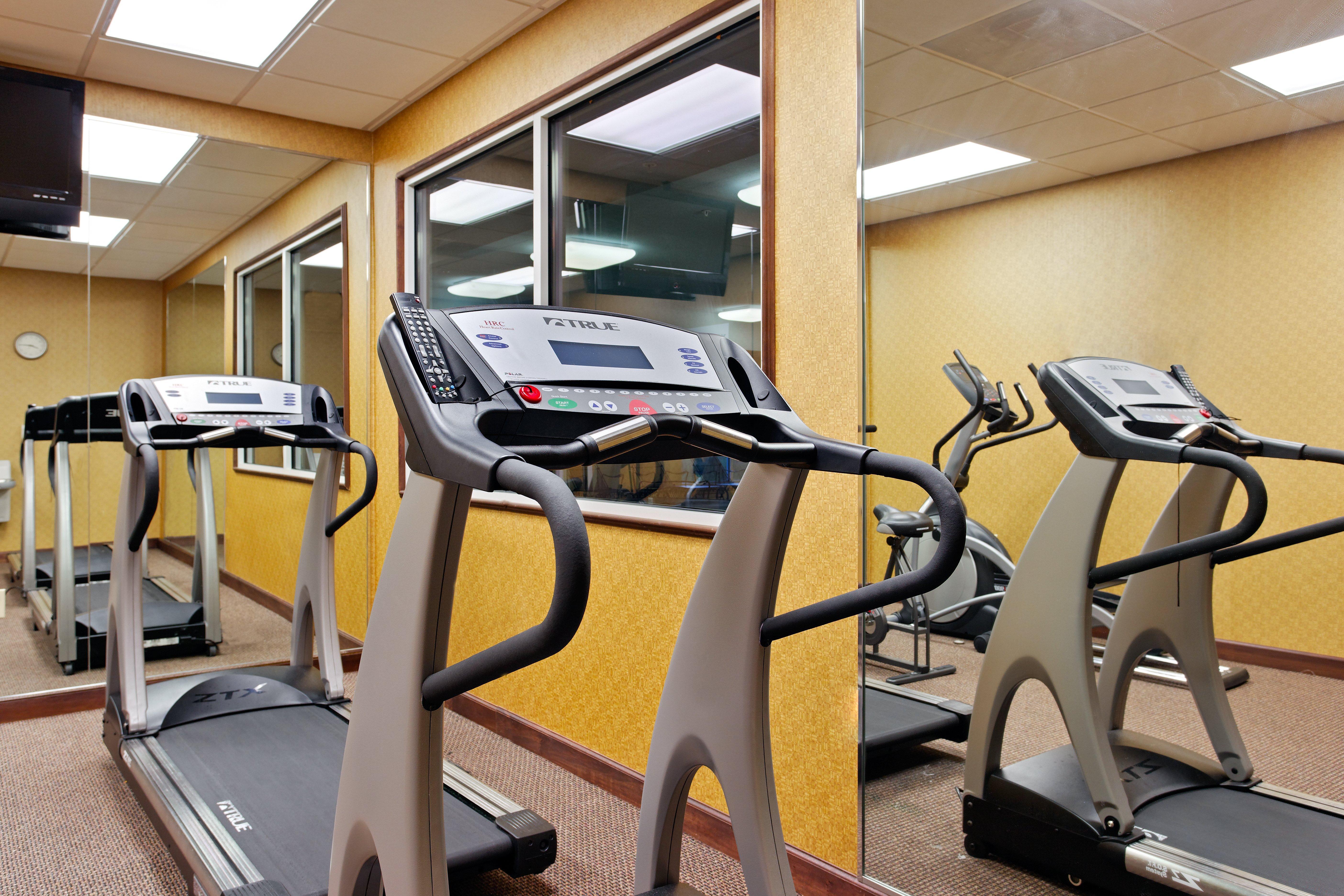 Holiday Inn Express & Suites Malvern By Ihg Exteriör bild